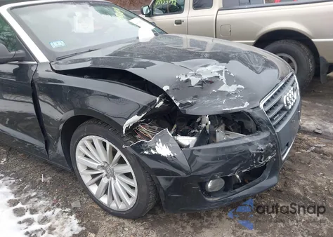 2012 Audi A5 2.0T Premium из США, поврежденный, VIN WAULFAFHXCN001434